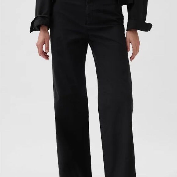 GAP Loose Khakis Washed Black - Picture 2 of 5